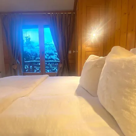 Διαμέρισμα Sanctuary- Panoramic Views-ensuite-spa-gym *