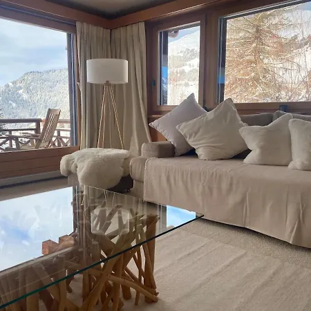 Sanctuary- Panoramic Views-ensuite-spa-gym