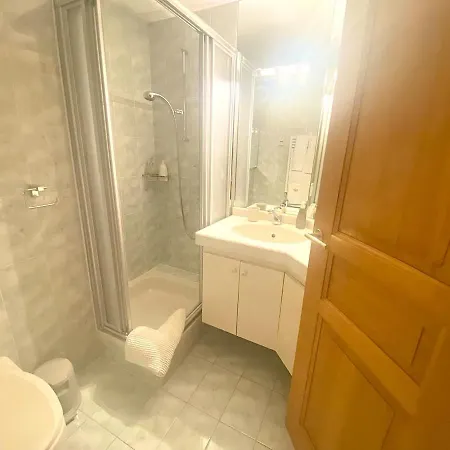 Sanctuary- Panoramic Views-ensuite-spa-gym * فيربير